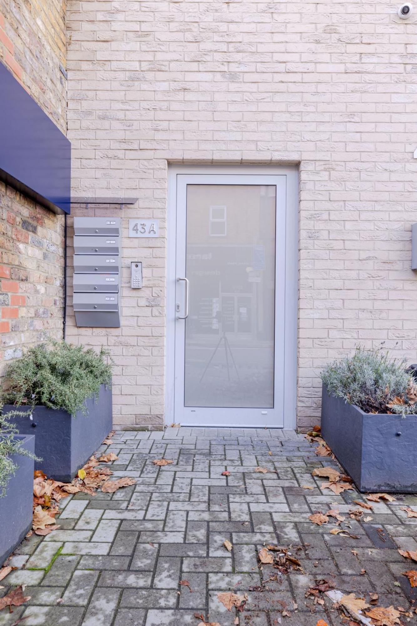 Vertigo Boutique Sleeps 4 London Кингстон на Темзе Экстерьер фото
